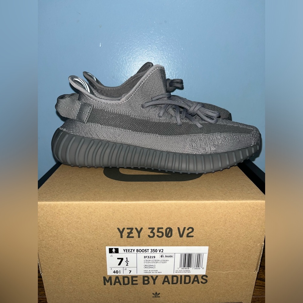 Yeezy Adidas Boost 350 V2 Steel Grey